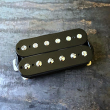 Bar Fighter humbucker pickup.